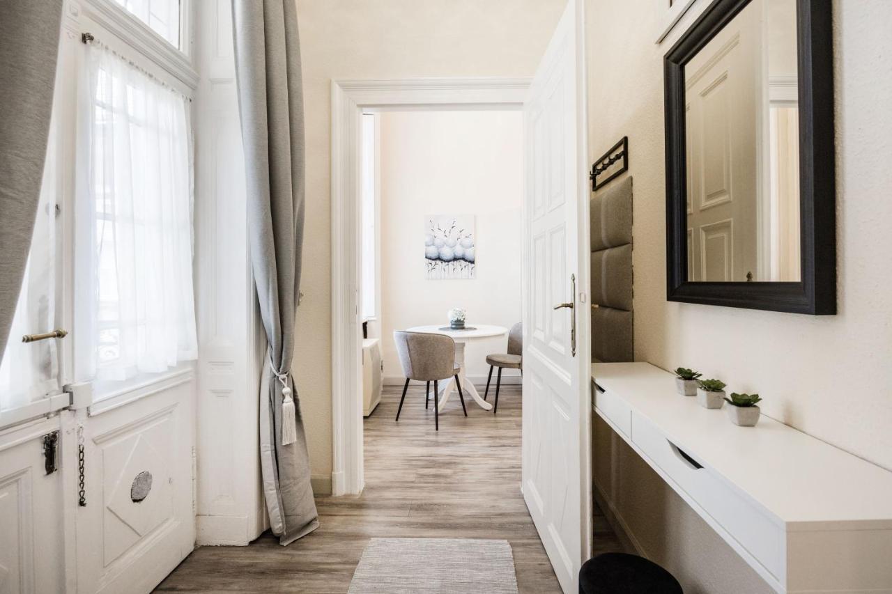 Andrassy 13 Center Apartment Budapest Exterior foto